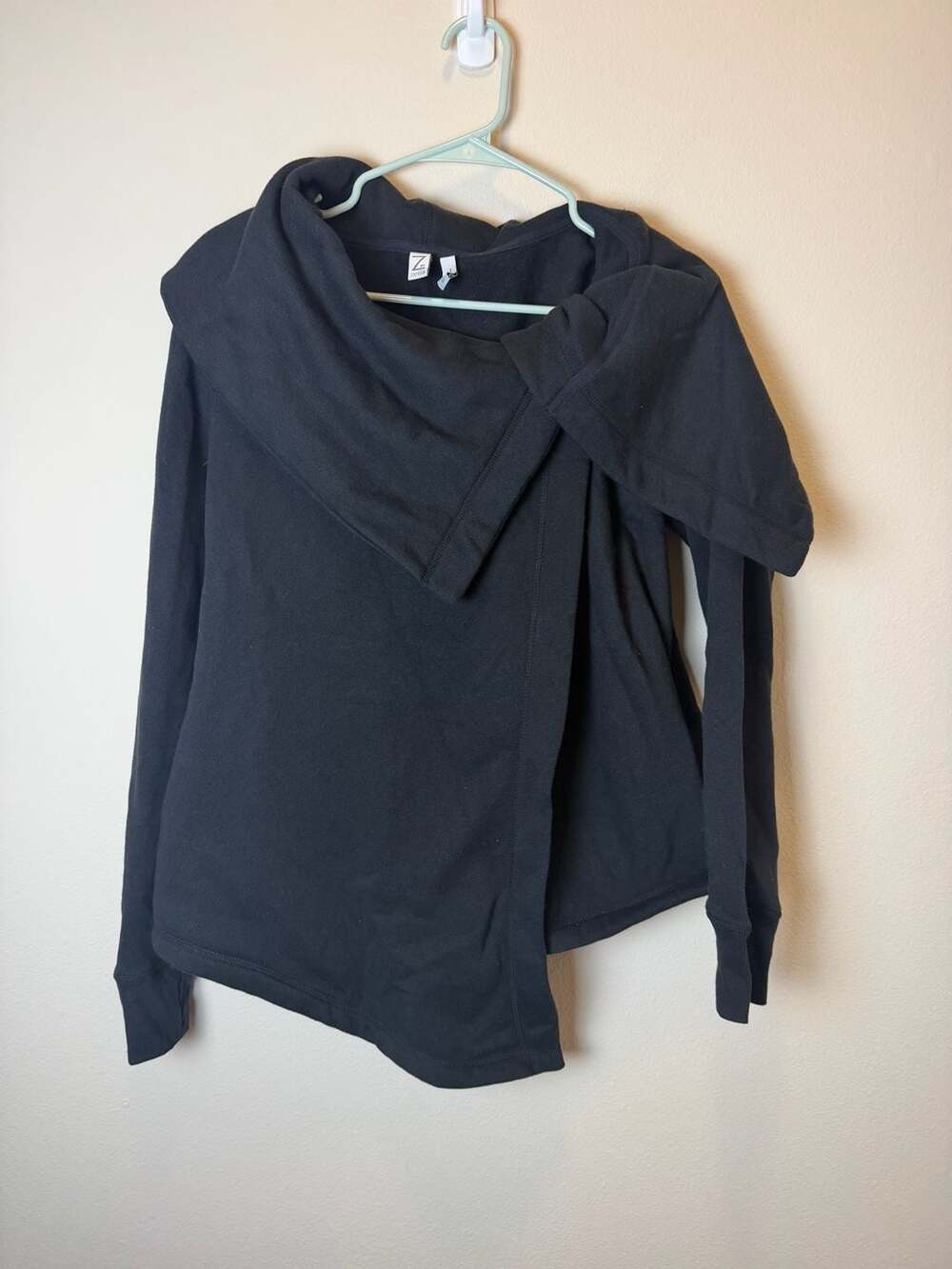 Z by Zella Black Shooting Star Drape Collar Wrap Jacket Hoodie Size M